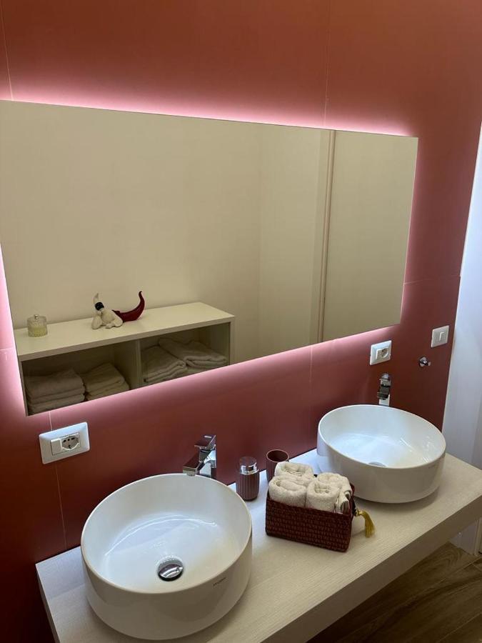Napoli Centro - Di&Da Guest House Zewnętrze zdjęcie