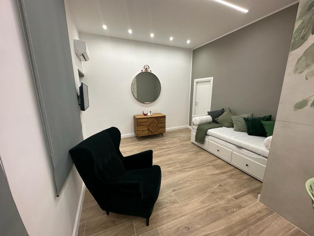 Napoli Centro - Di&Da Guest House Zewnętrze zdjęcie